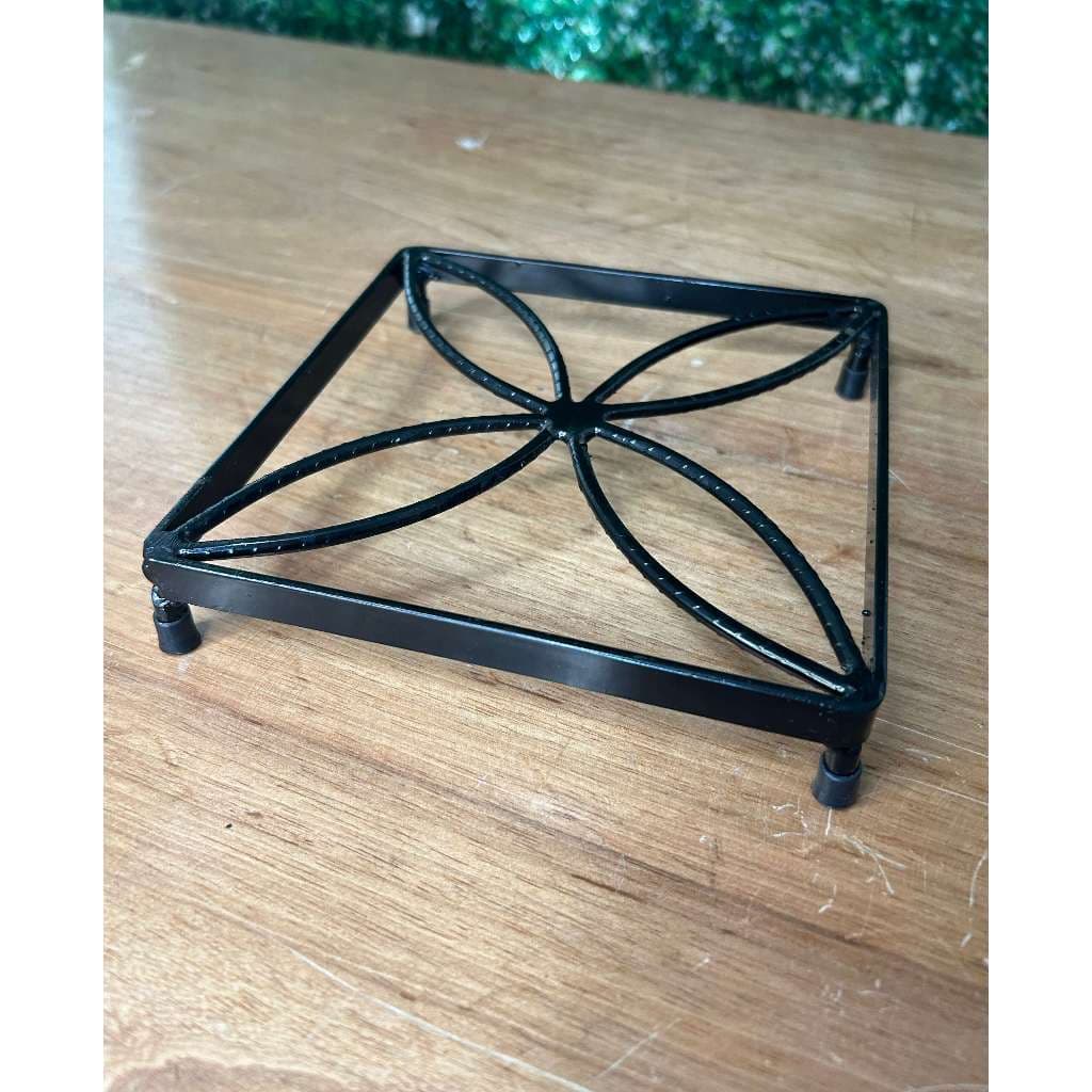 Descanso Suporte Apoio De Panela Travessa Protetor De Mesa Panela Preto Em Ferro Com Pintura Eletrostática