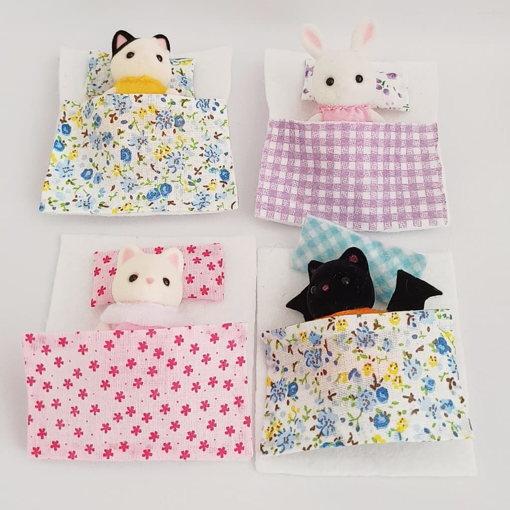 camas ou sacos de dormir miniatura para bebe sylvanian