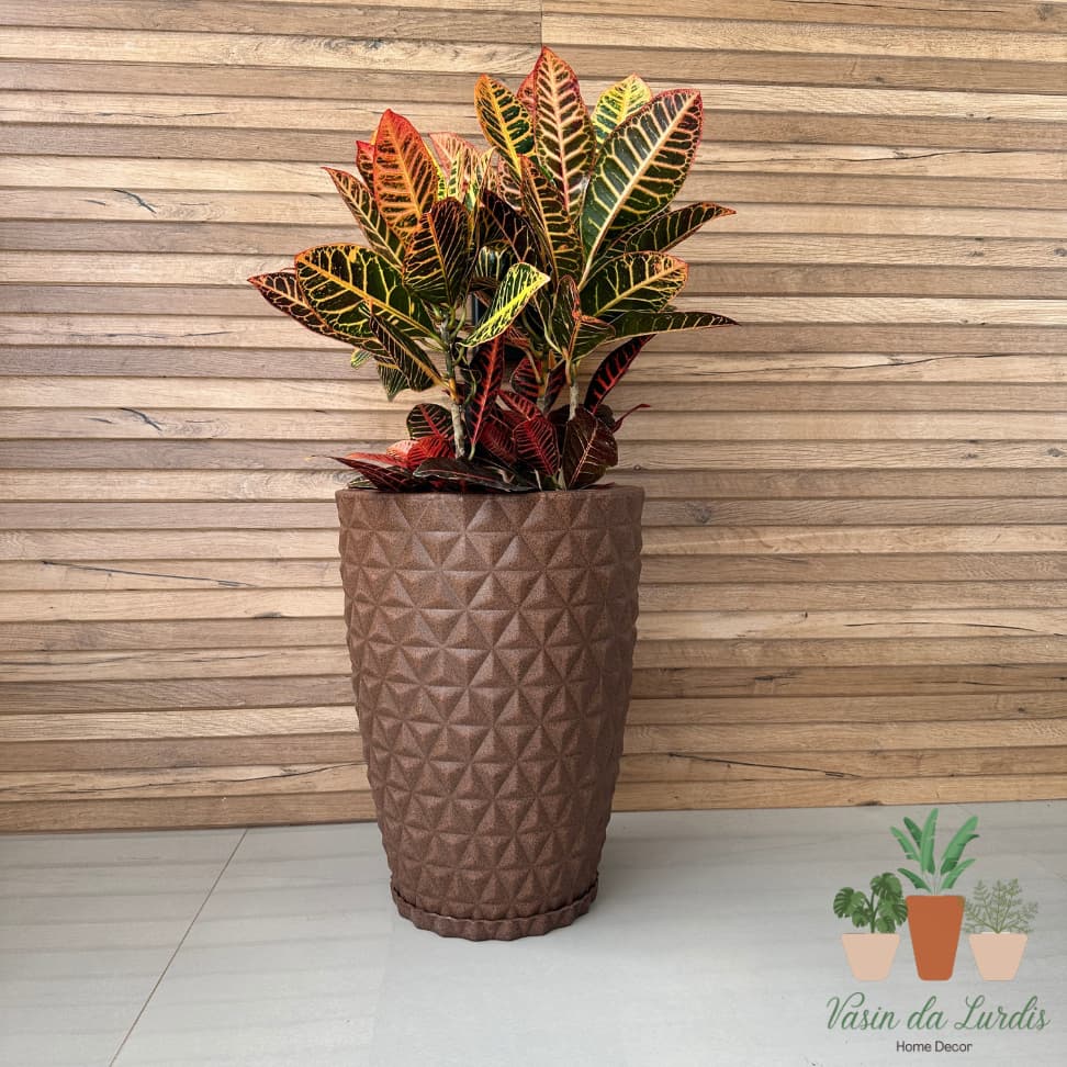 Vaso De Planta Coluna Diamante 50cm Sala Varanda Jardim. Ideal para ambientes internos e externos.