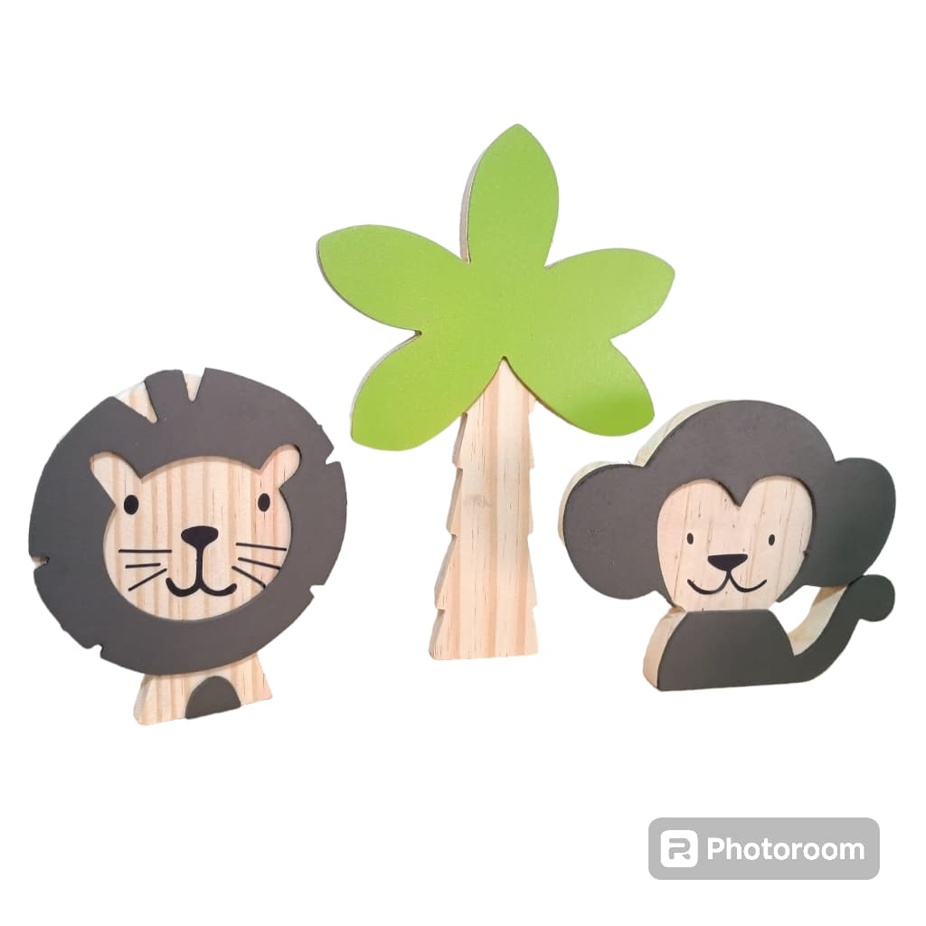 Animais Safari em Madeira Pinus Decoraçao Infantil