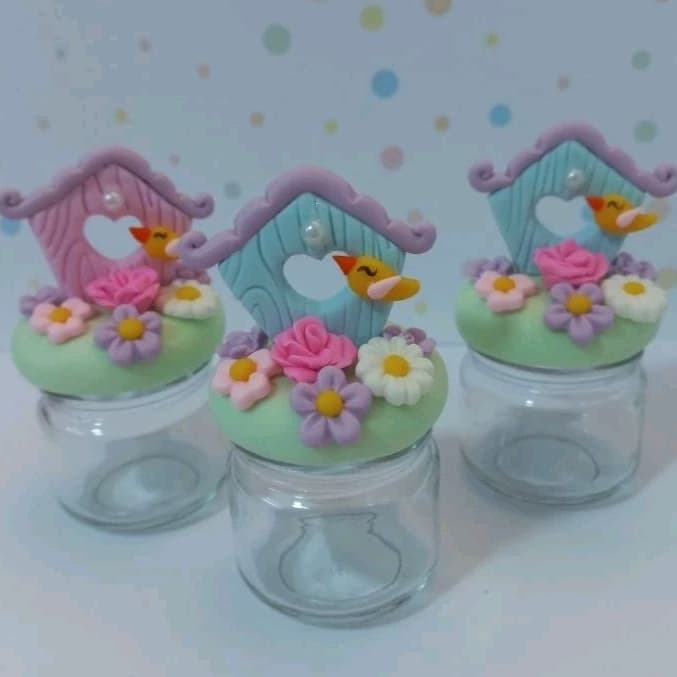 5 potinhos 40ml biscuit Jardim encantado Envio em 15 dias úteis.