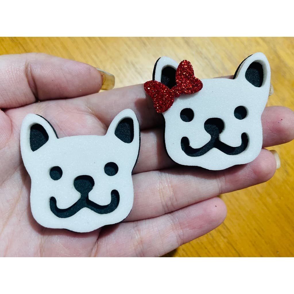 50 Apliques em eva ( casal cachorro Buldogue preto e branco)
