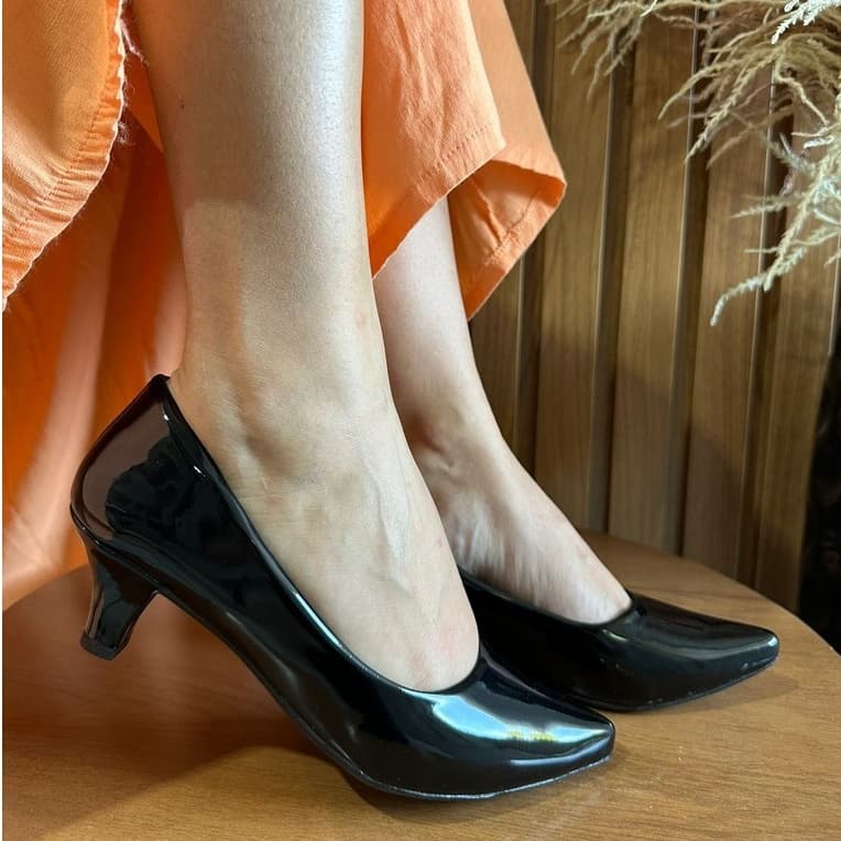 Sapato Feminino Scarpin Confortavel Bico Fino Salto Baixo Tendencia Moda