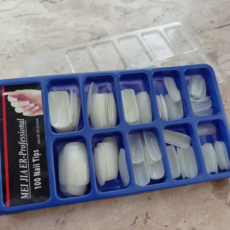 100 Unidades Unhas Postiças inteira leitosa