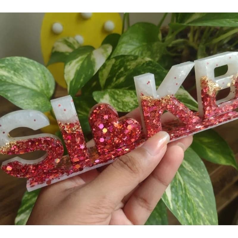 Letreiro de Resina Epóxi Personalizado até 9 caracteres