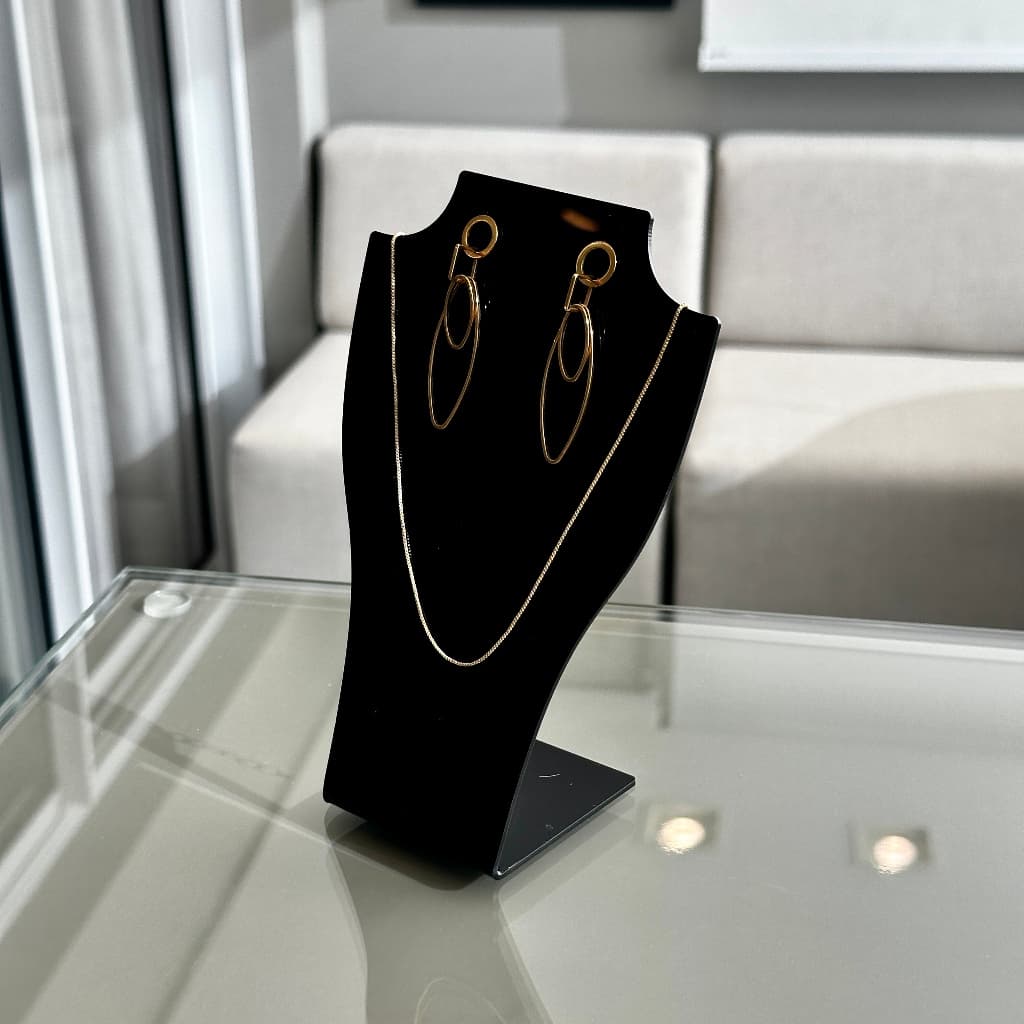 Expositor Display de Colar Brincos Joias e Bijuterias de Acrílico Preto para Vitrines e Fotos
