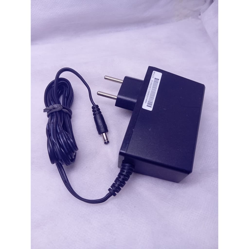 Fonte 12 Volt Bivolt 110/220  Automatica ( 1,50,2,50 ,3 Amp)Plug P4 Universal