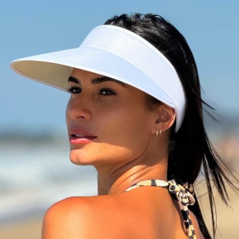 Viseira de Palha Chique Feminina Com Fechamento em Elástico Praia Piscina e Esporte UV 50+FTP50+
