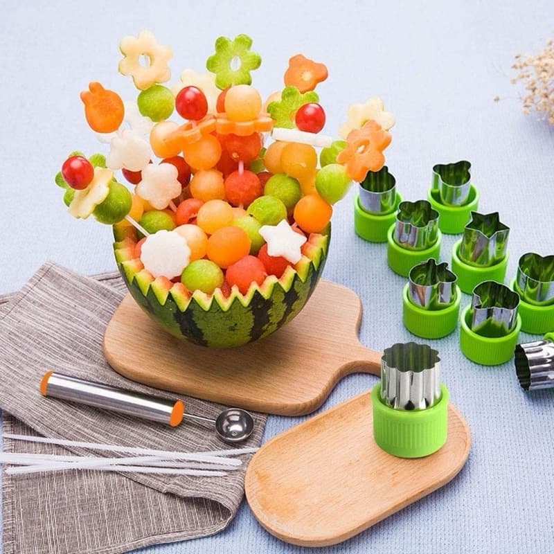 Cortador de Frutas 9 peças Massas e Vegetais Formatos Divertidos Para Criançada
