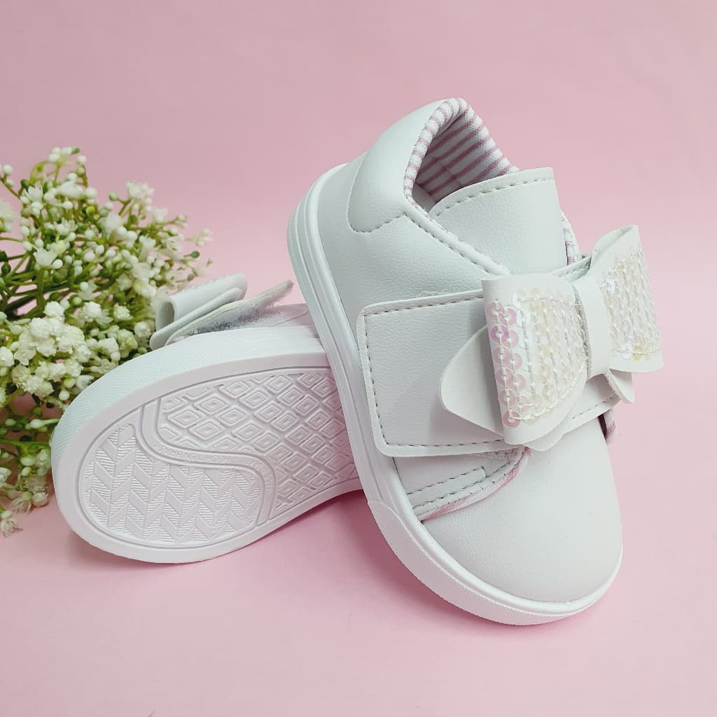 Tênis Infantil Feminino Com Laço Strass Estiloso Menina