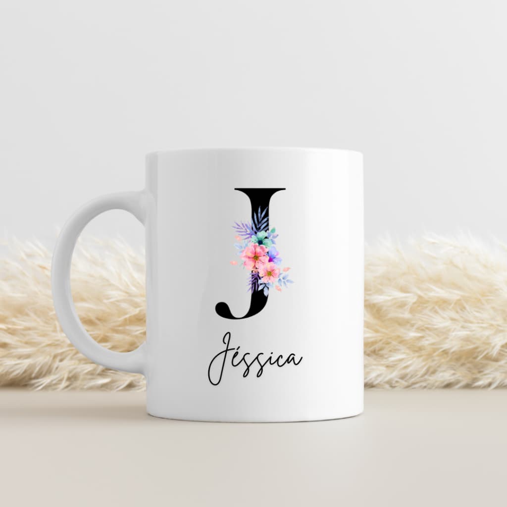 Caneca Com Inicial e Nome Floral Minimalista Porcelana Personalizada Presente Criativo 325ml