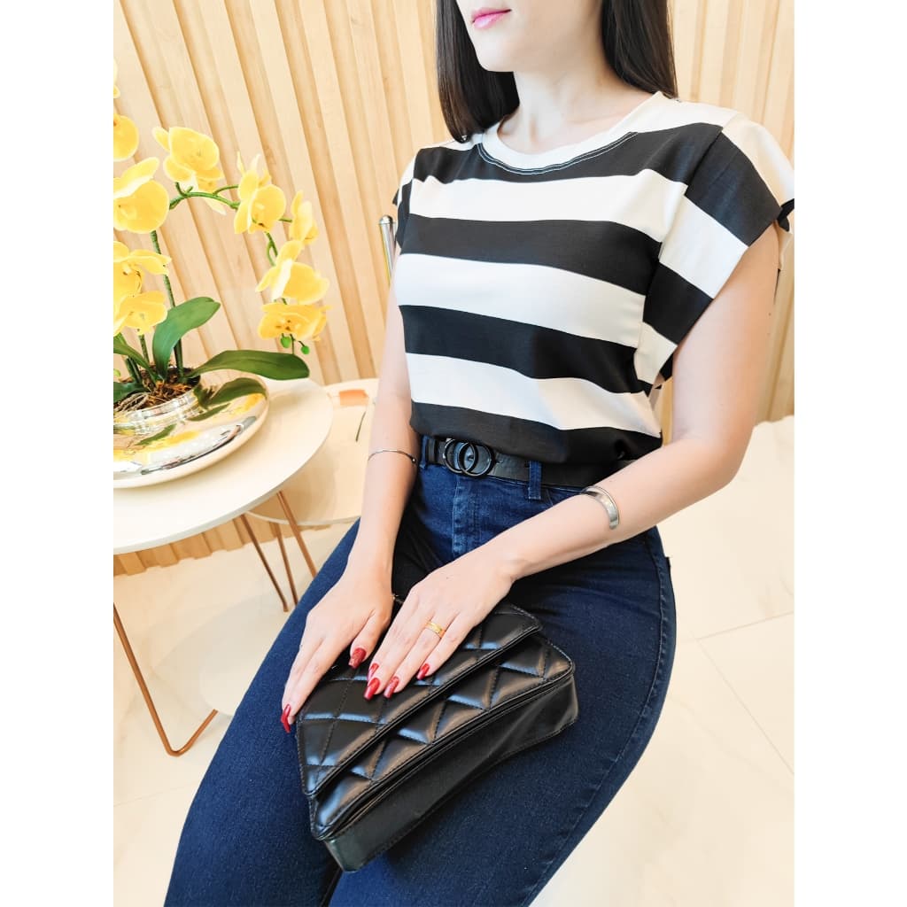 Camiseta Feminina T-shirt Muscle Tee Blusa Listrada Casual