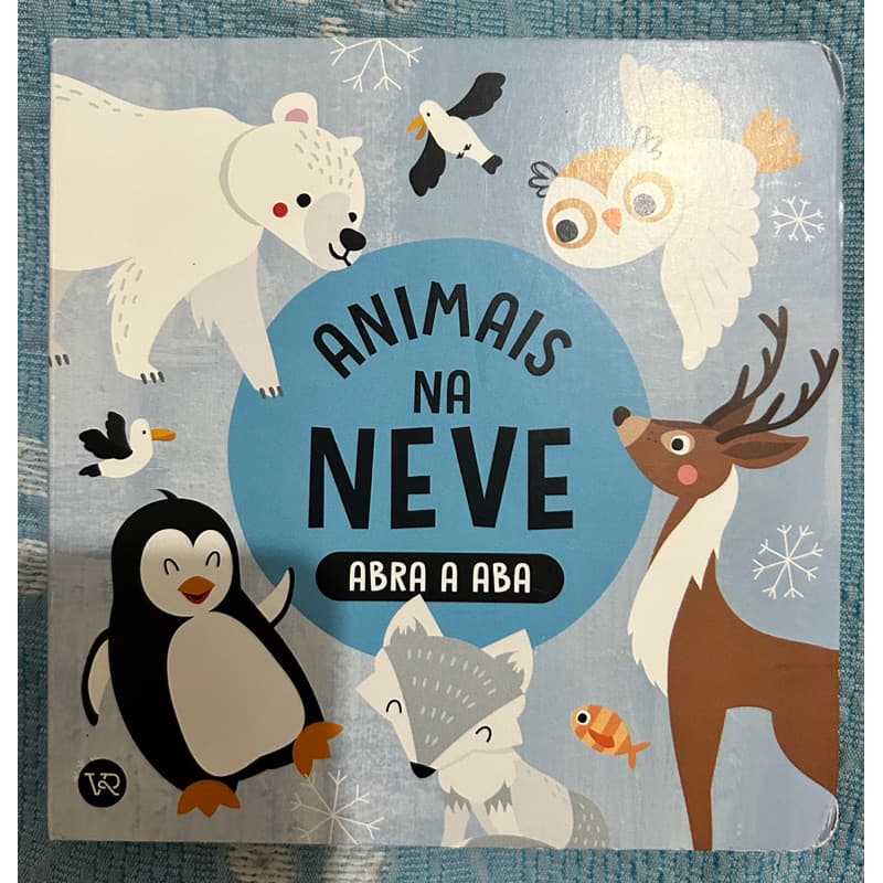 Animais na neve Abra a aba