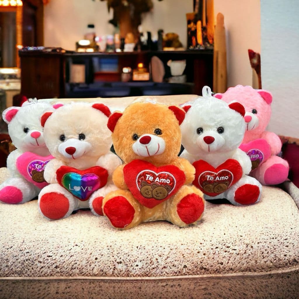 Urso de pelúcia 20 cm Ursinho Peludo Coração Macio Selo Imetro p/ Cestas Presentes Estampa Maquina de Bichinhos