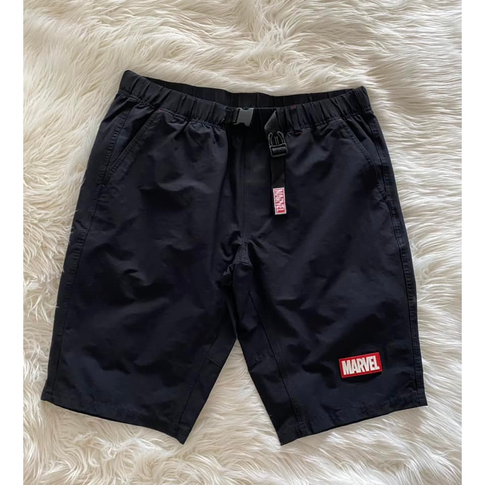 Bermuda Masculinas Marvel e Outdoor.