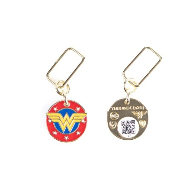 Smart Pin Tag Plaquinha de Identificação Inteligente Mulher Maravilha DC Comics Warner Bros para Cachorros e Gatos