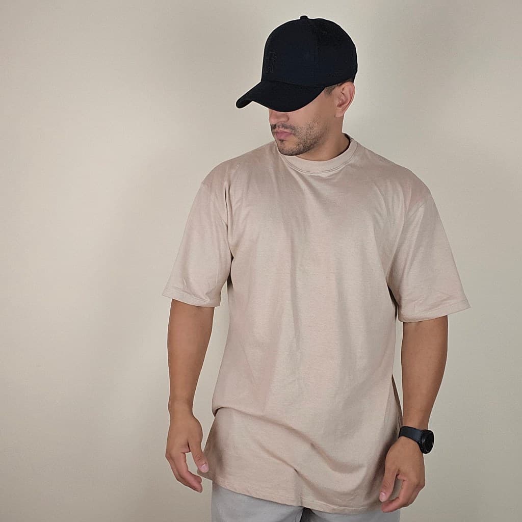 Camiseta Básica 100% Algodão Modelo OVER Masculina Lisa Modelagem e Caimento Moderno Fabricação Própria