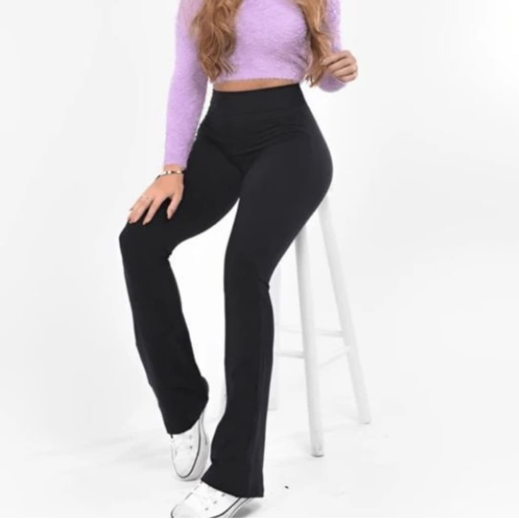 Calça Flare Flanelada Forrada Feminina Academia Casual