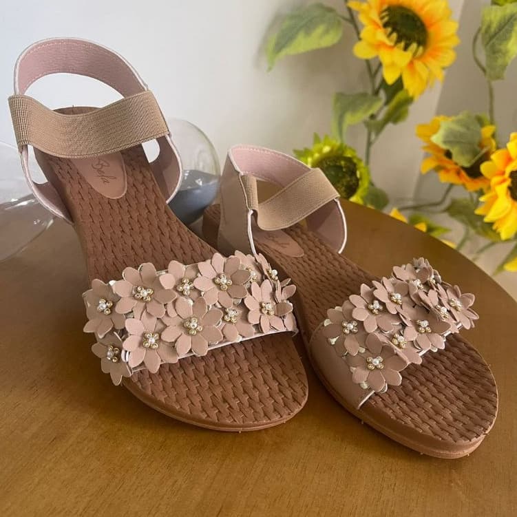 Sandália feminina Elástico Birken Rasteirinha florida Leve e Confortável REF 177