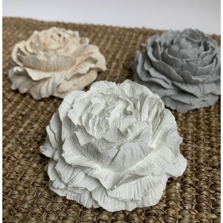 Flor de Peônia Decorativa em Concreto