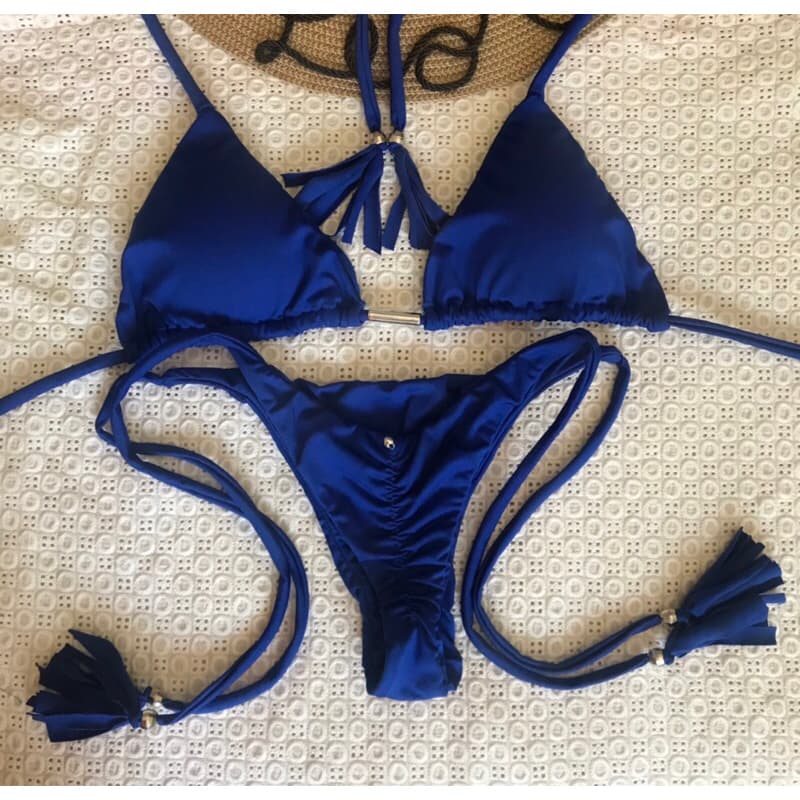 Biquíni cortininha com calcinha empina bumbum - detalhes em frufru - calcinha de lacinho -azul royal