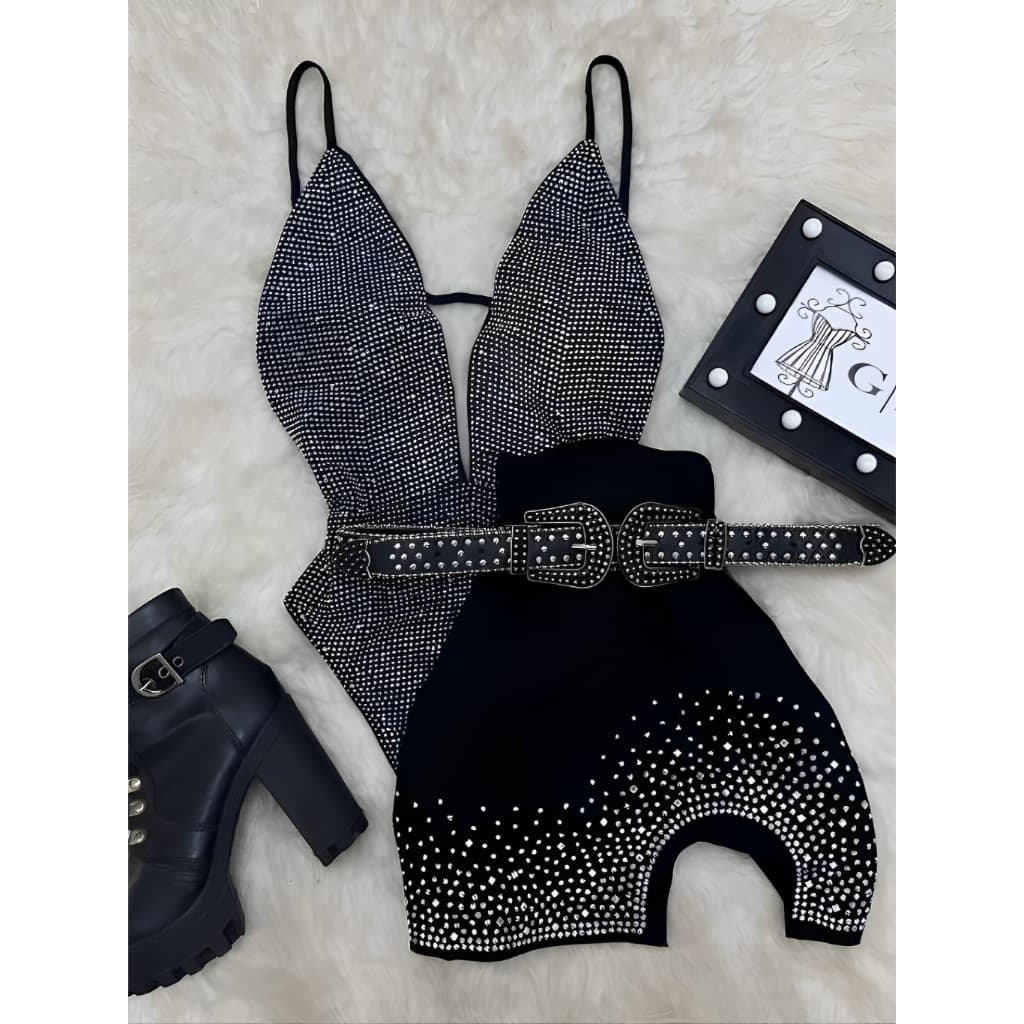 Conjunto Feminino Body Pedraria Strass Decote E Saia Pedraria Fenda