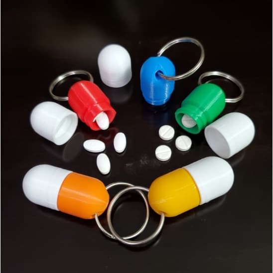 [O MAIS BARATO+ENVIO RÁPIDO!] Chaveiro Porta Comprimido / Remédio / Medicamento / Cápsula - 3D