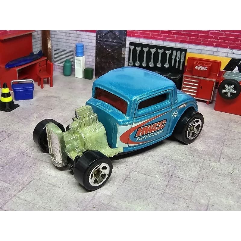 Miniatura Hot Wheels '32 Ford Deluxe 2010 HW Hot Rods Car Rod Custom Carrinho Diecast