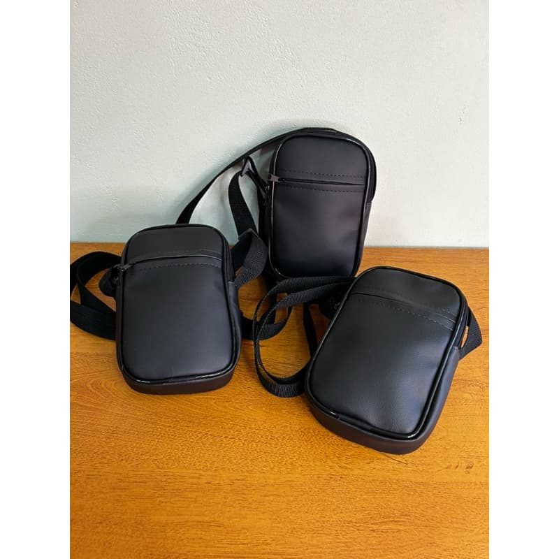 Bolsa Bag shoulder bag -Bolsa lateral- couro sintético - com 2 bolsos