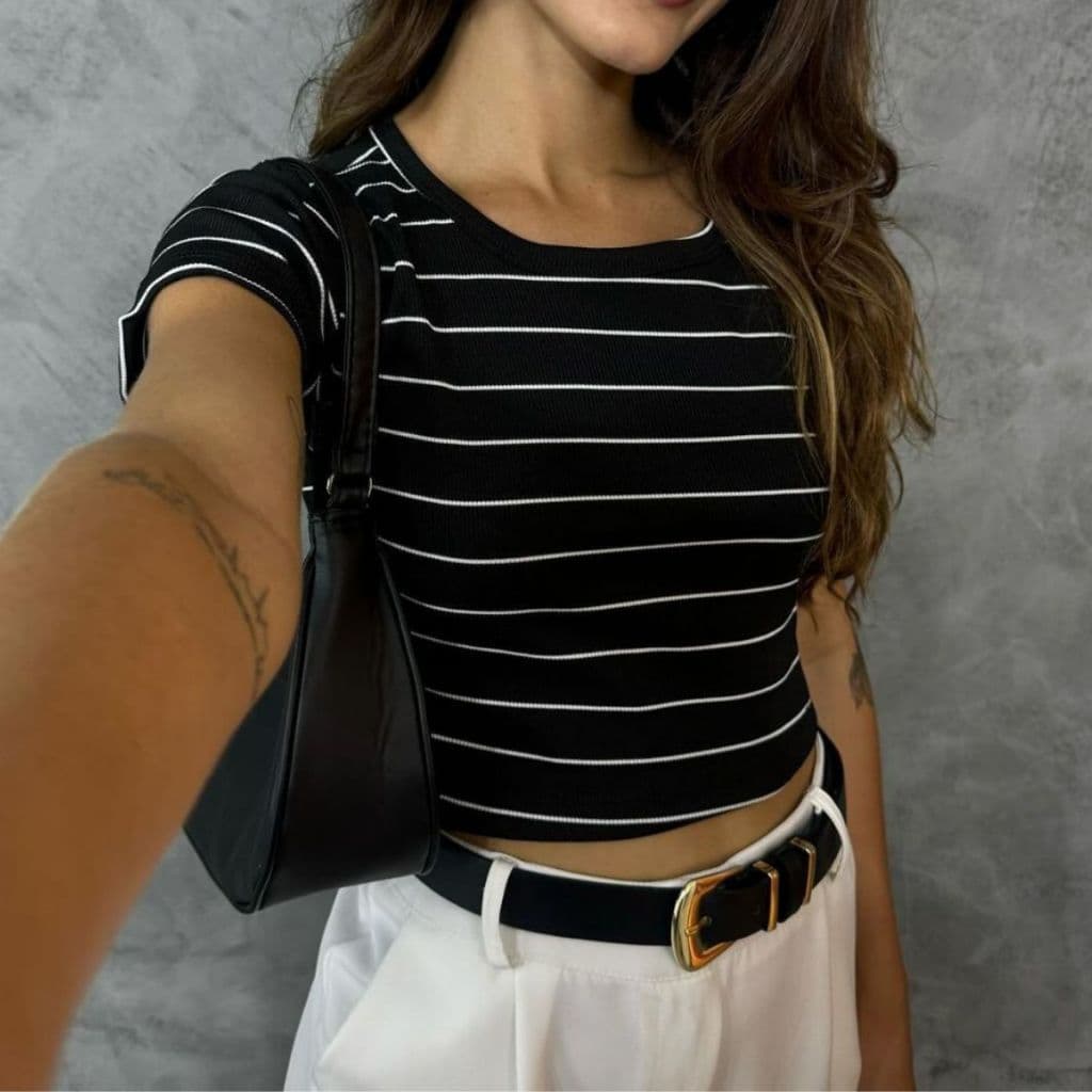 Cropped Feminina Ribana Gola Básica Manga curta
