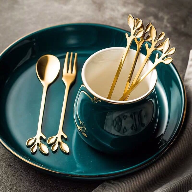 Kit jogo 10 peças Conjunto De  colheres e garfos Aço inoxidável de café dourados para cozinha adequados para café e chá