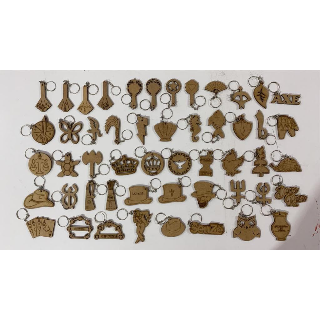 150 chaveiros de Lembrancinhas de Orixas para Umbanda e Candomblé em mdf Kit com 150 peças