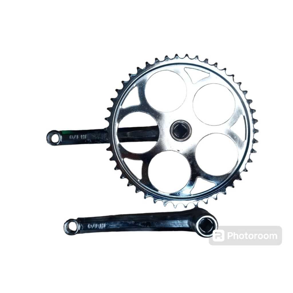 Pedivela Com Uma Coroa 46 Dentes Ponta Quadrada Cromado LMIX BIKES