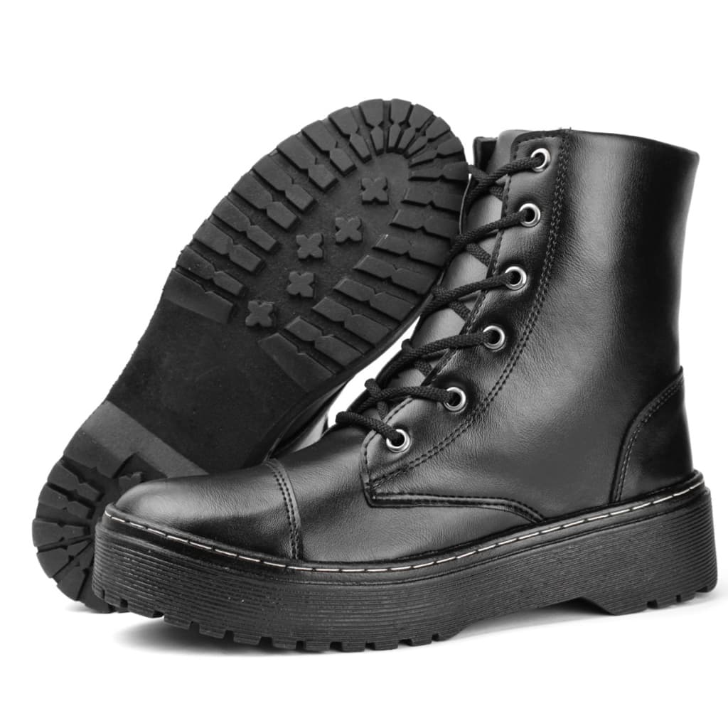 Bota Feminina Tratorada de Couro Sintetico Fosco