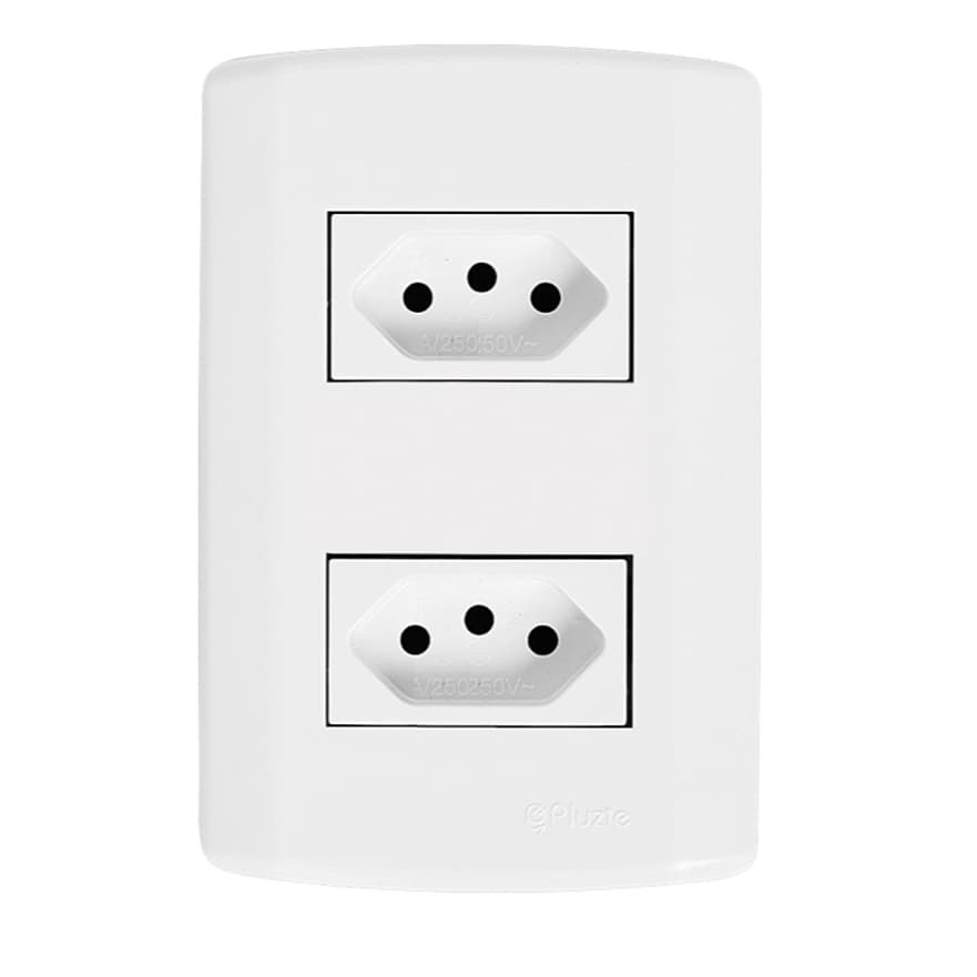 Tomada Dupla - 10a e 20a Pluzie Pluzi Modular Branca