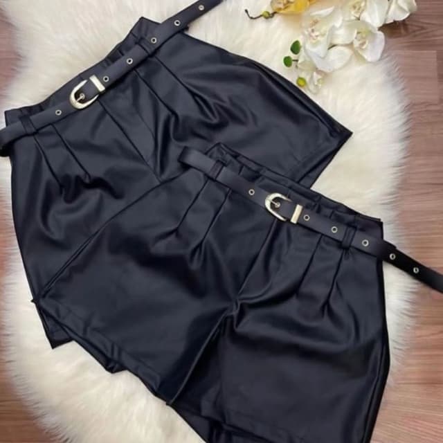 Short Feminino Social Estiloso Couro Fake com Cinto Forrado Tendência Inverno Country Vaquejada 2026