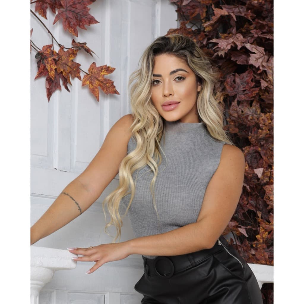 Blusa Feminina Tricot Gola Alta Canelada Garrafinha Inverno Elegante