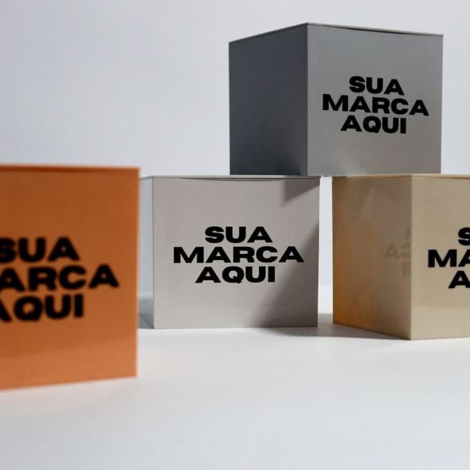 Kit Horta Autoirrigável 15 a 50 Vasos Com Sementes e Substrato Inteligente Cor Creme, Branco, Cinza, Rosa Salmão 10cm x 11cm x 11cm