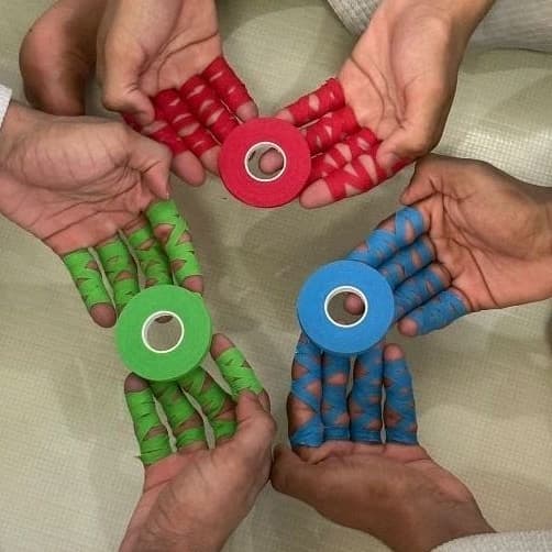 kit 2 NQV Finger Tapes GOLD de 13.7m / cada NQV  - 27,4 Metros de NQV Tape para Jiu-jitsu/judô