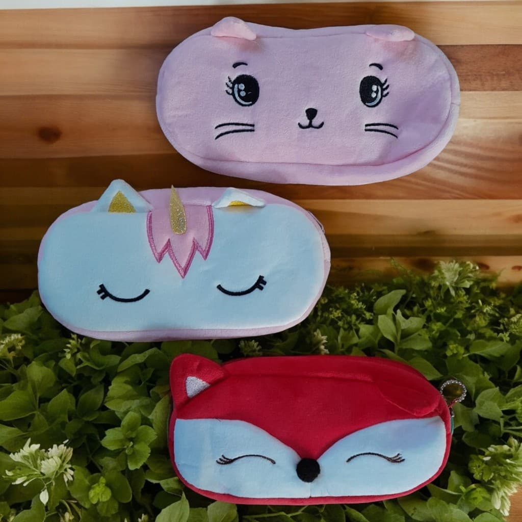 Estojo Escolar Necessárie de Pelúcia Animais Raposa Gatinho Unicórnio Infantil