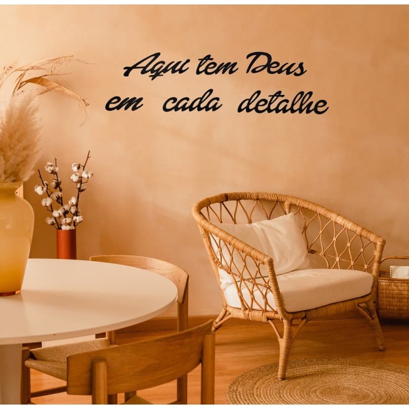 Frase Decorativa De Parede Para Decoração Em MDF Aqui tem Deus Em Cada Detalhe