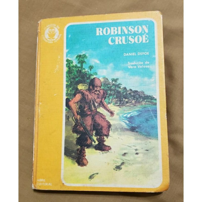 Livro Robinson Crusoé de Daniel Defoe