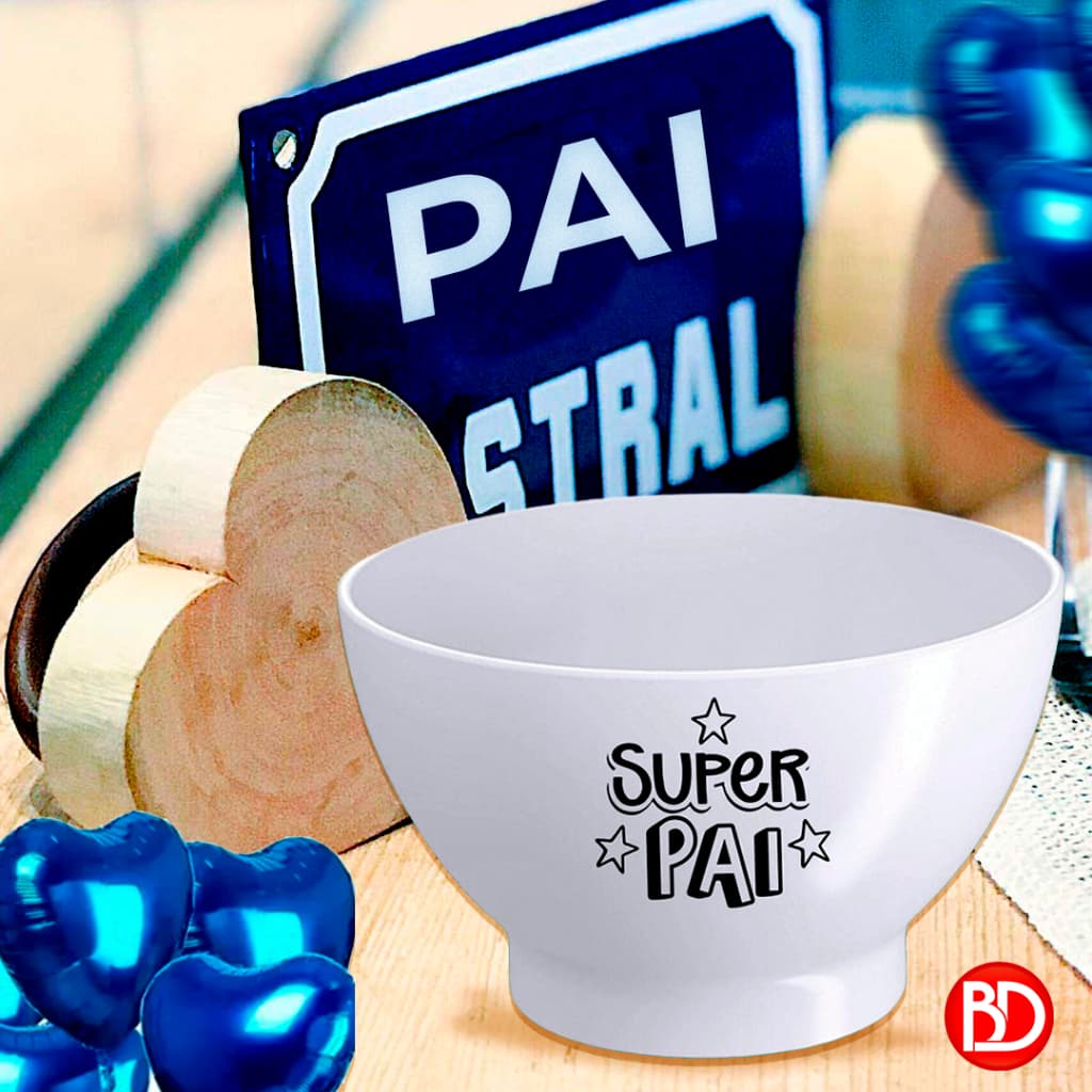 KIT COM 30 CUMBUCAS BRANCA  OU PRETA  PLASTICAS PERSONALIZADAS SUPER PAI 700ML DIA DOS PAIS