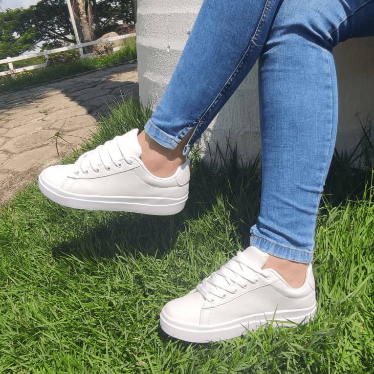 Tenis Feminino Casual Sapatenis branco dia dia moda leve basico confortavel