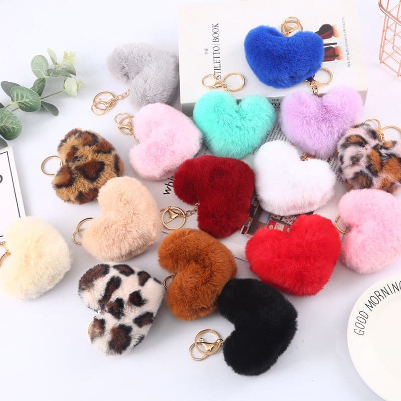 Kit 12 Chaveiro De Pelúcia Com Pingente De Coração Chaveiro Pompom