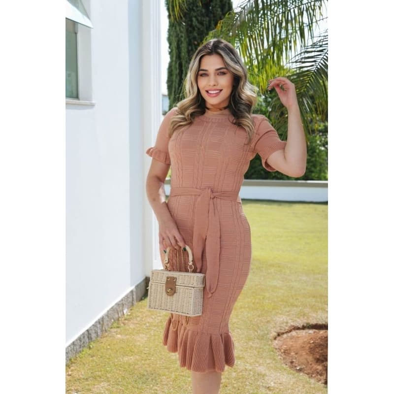 Vestido de tricô trança babado moda evangélica casual lançamento 2026