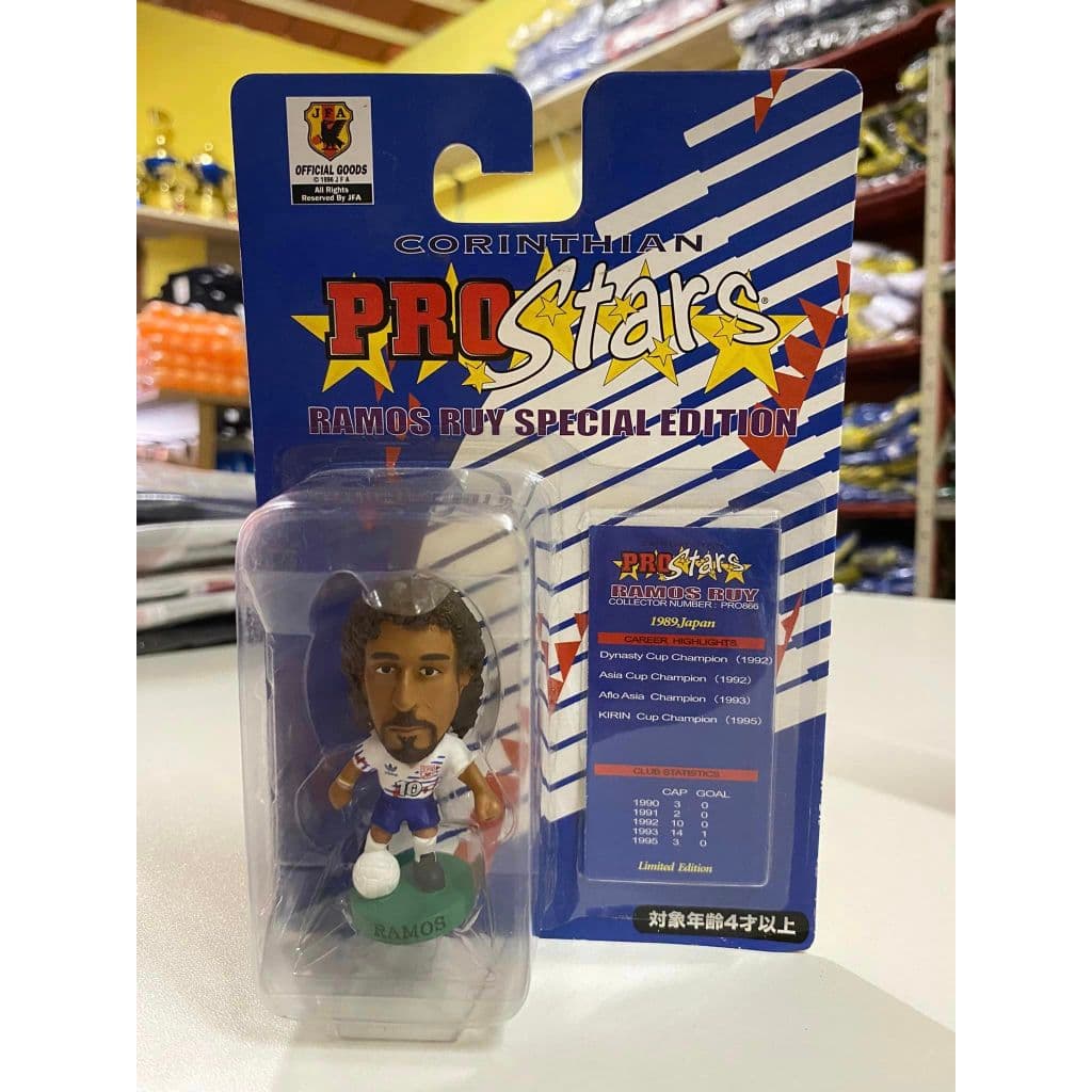 Miniatura Futebol Rui Ramos Japão Original e na Embalagem