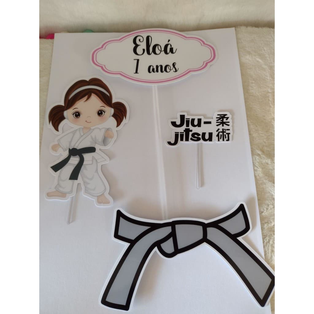Topo de bolo personalizado Jiu jitsu kimono karate menina luta esporte