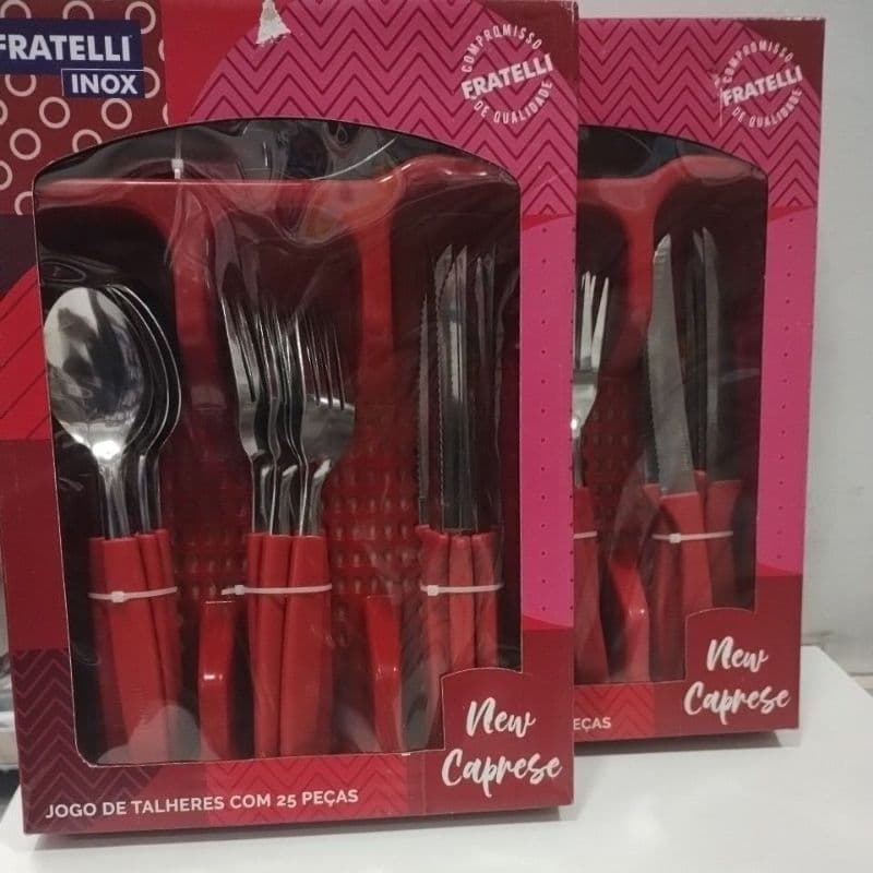 Jogo De Talheres Com 25 Peças vermelho
