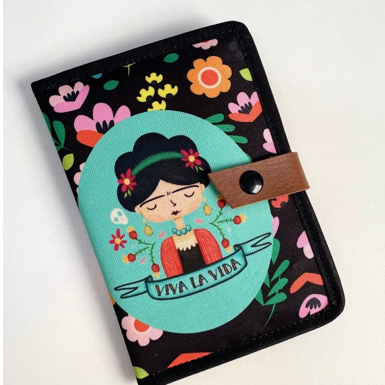 Porta Documentos e Passaporte Frida Floral – Viagem, Carteira, Porta Cartões